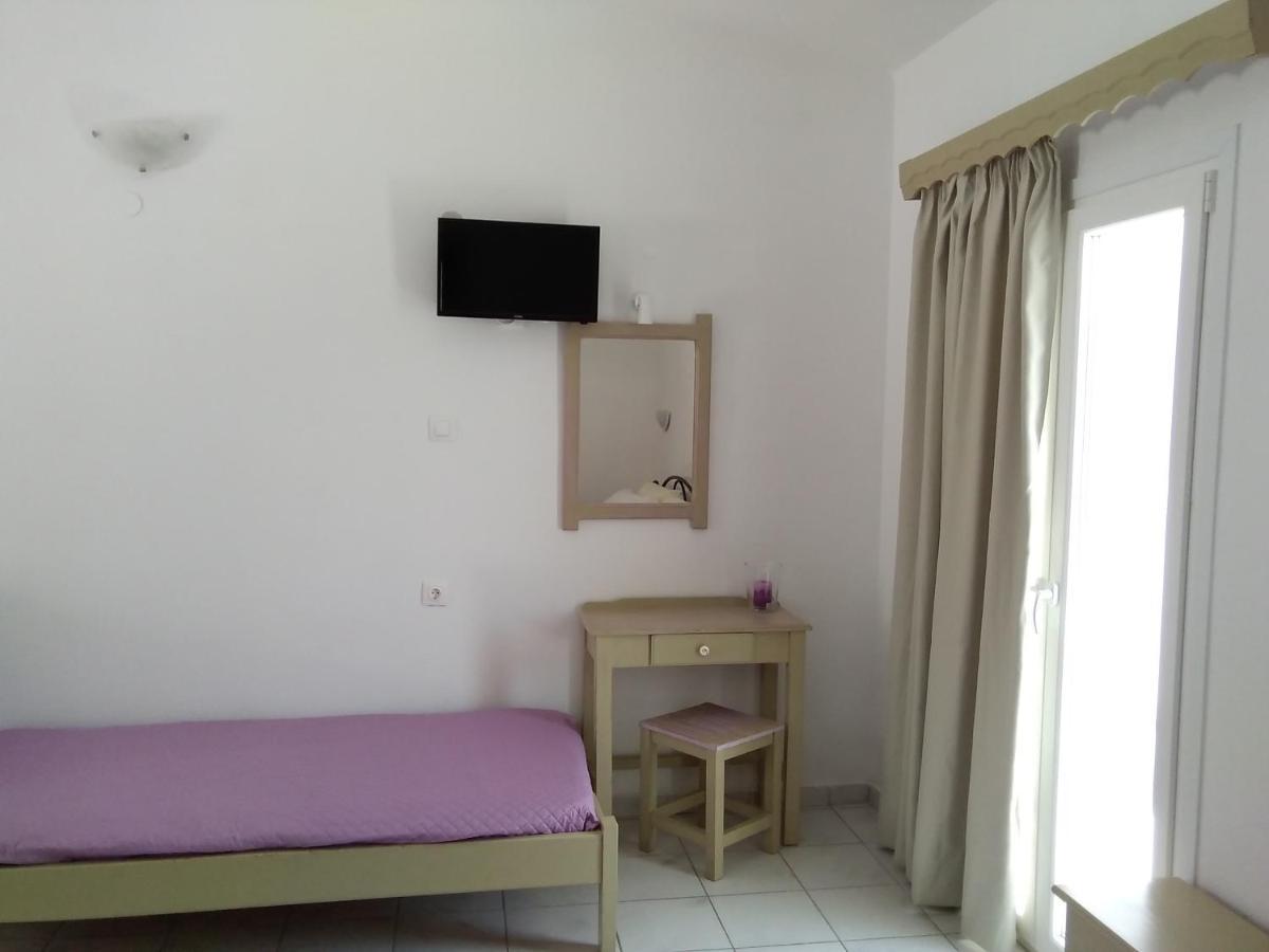 Gorgona Apartments & Studios Ypsos Buitenkant foto