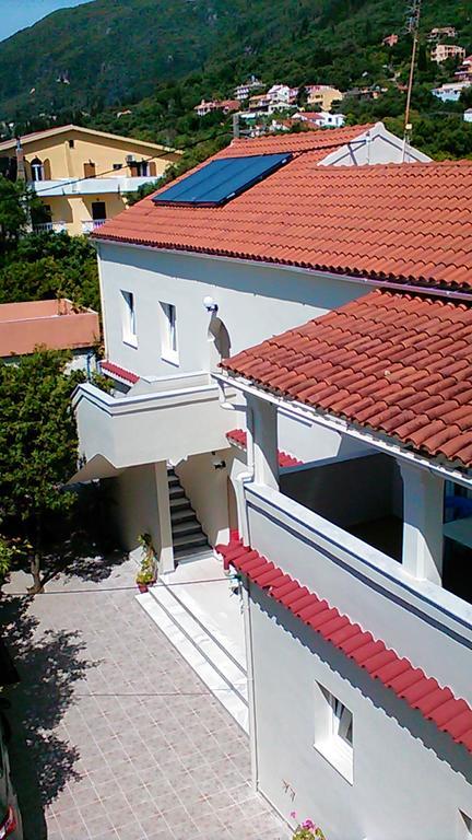 Gorgona Apartments & Studios Ypsos Buitenkant foto